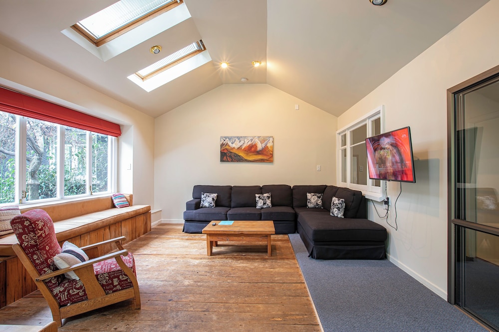 Double Room, 1 Double Bed (Ensuite) - Photo 4