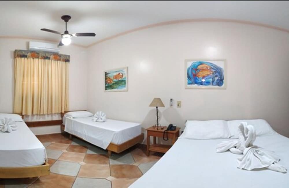 Deluxe Quadruple Room photo 2