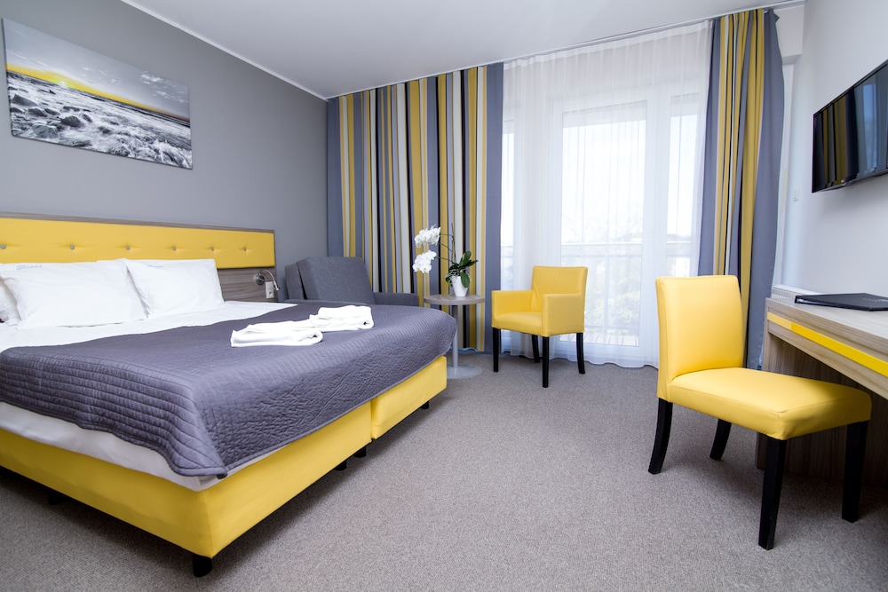 Double or Twin Room photo 1