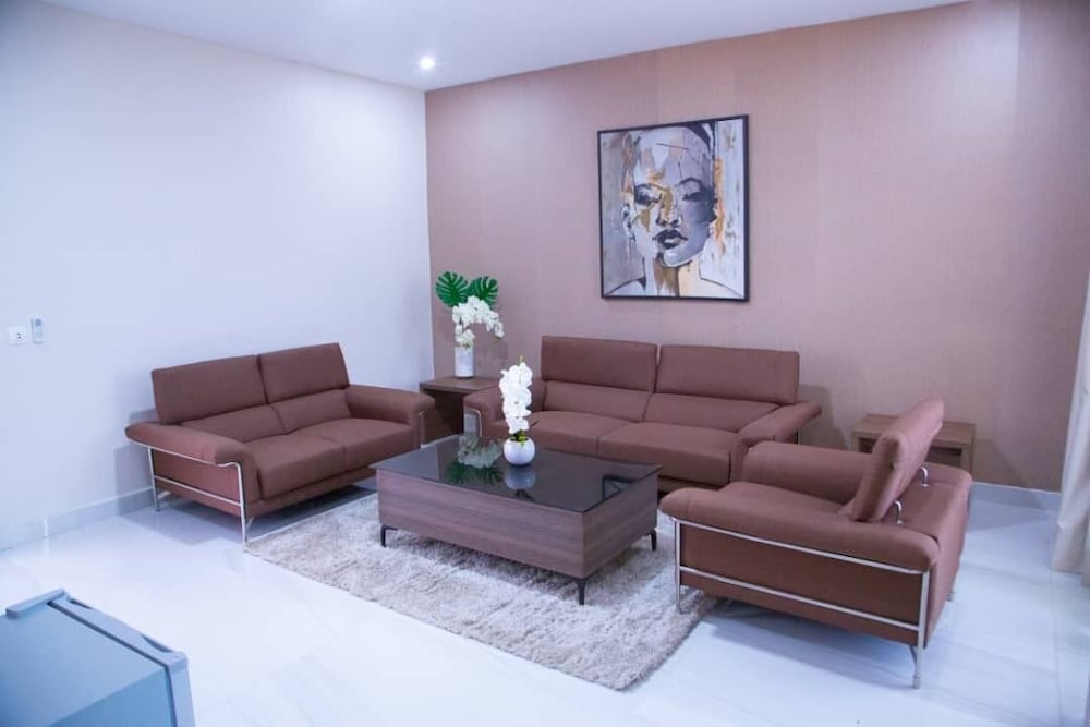 Executive Suite photo 2
