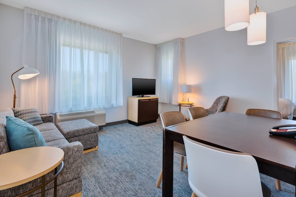 Suite, 2 Bedrooms (Hearing Accessible) photo 1