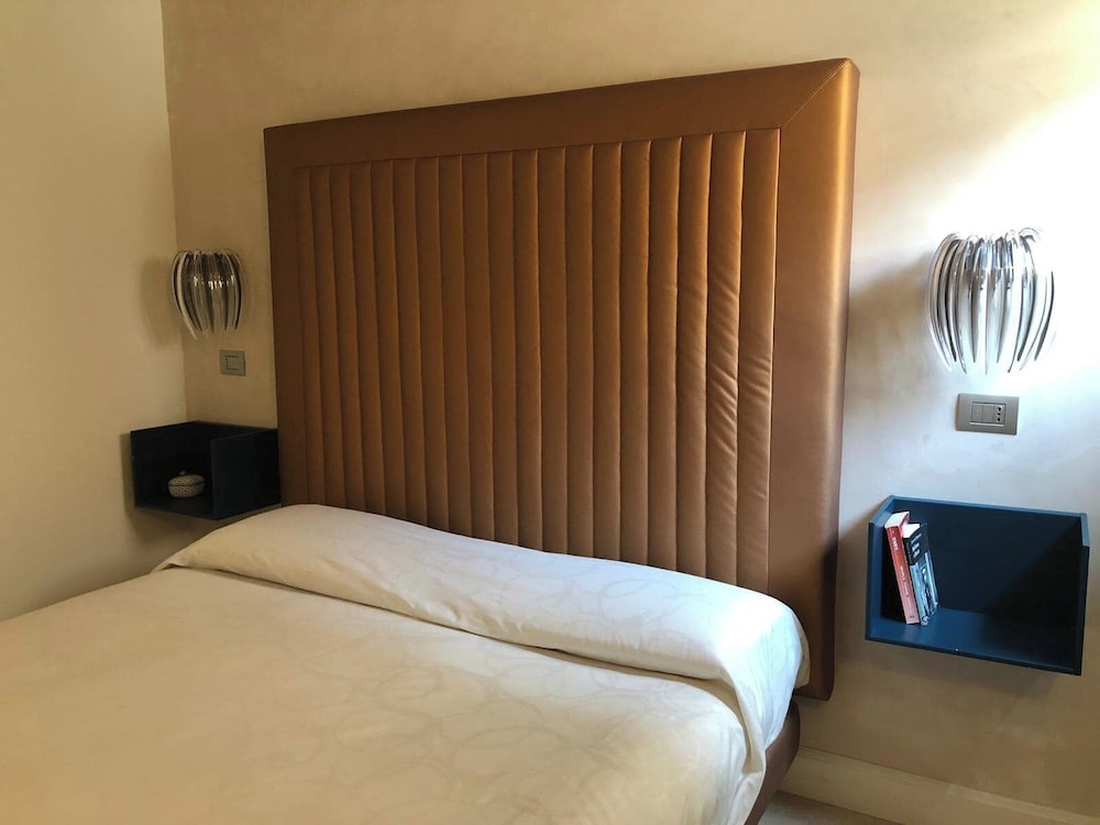 Apartment, 2 Twin Beds - Photo 8
