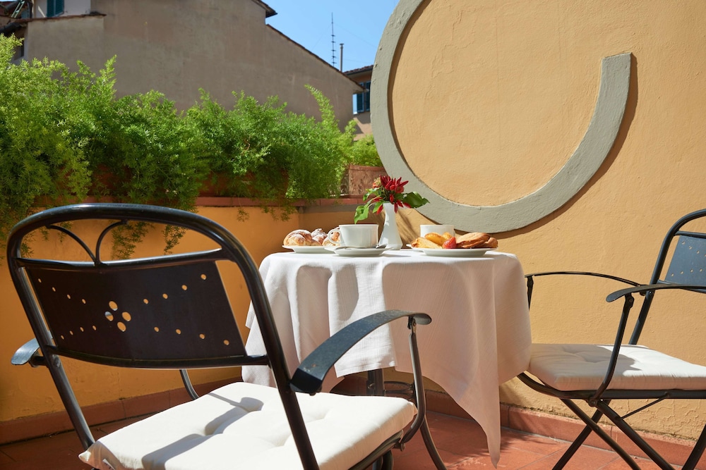 Triple Room, Balcony