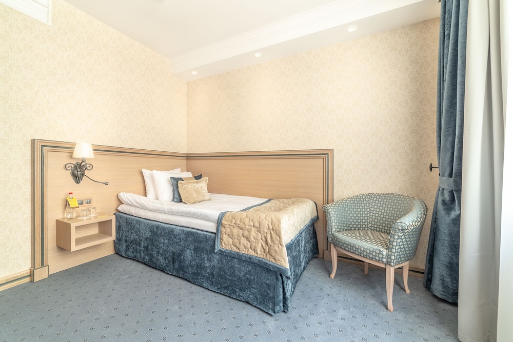 Basic Single Room photo 2