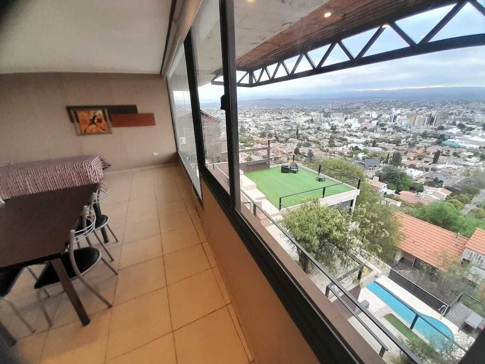 Deluxe Apartment, 1 Bedroom, Patio, Lake View
