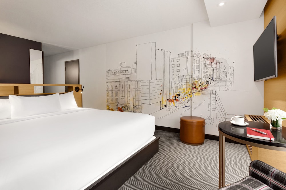 Presidential Suite, 1 King Bed, City View
