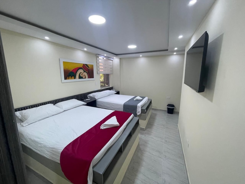 Family Triple Room photo 2