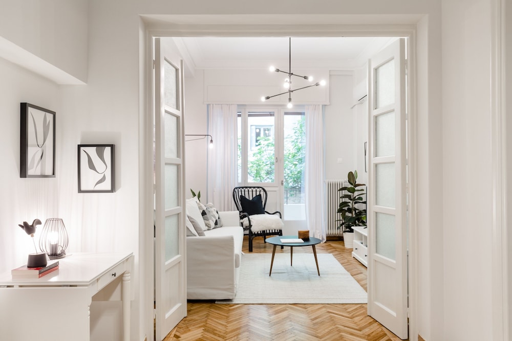 Apartment (Luminous) photo 3