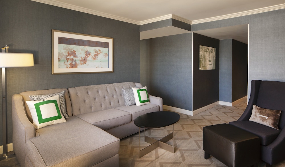 Executive Suite, 1 Bedroom - Photo 5
