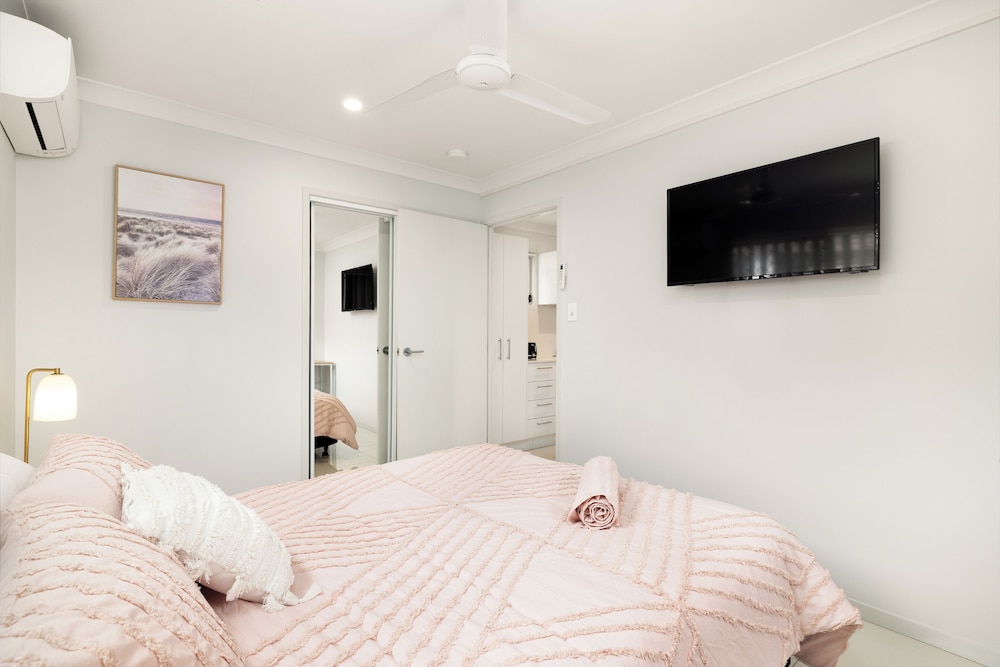 Standard Apartment, 1 Queen Bed, Non Smoking, Kitchen