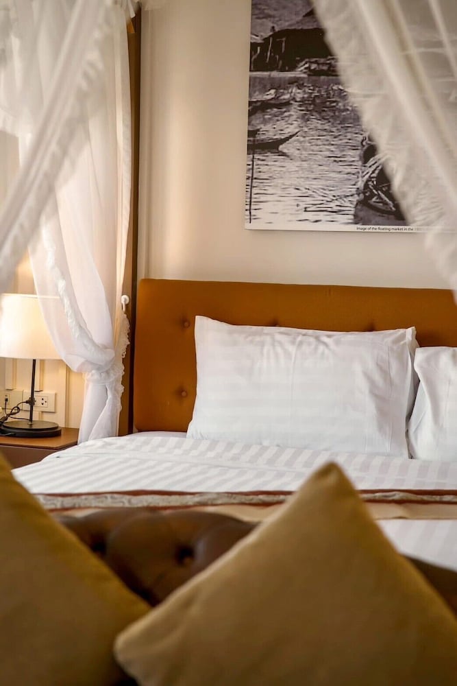 Luxury Studio Suite photo 2