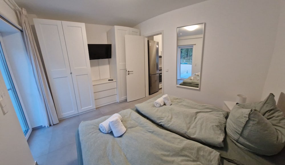 Apartment, Private Bathroom photo 2