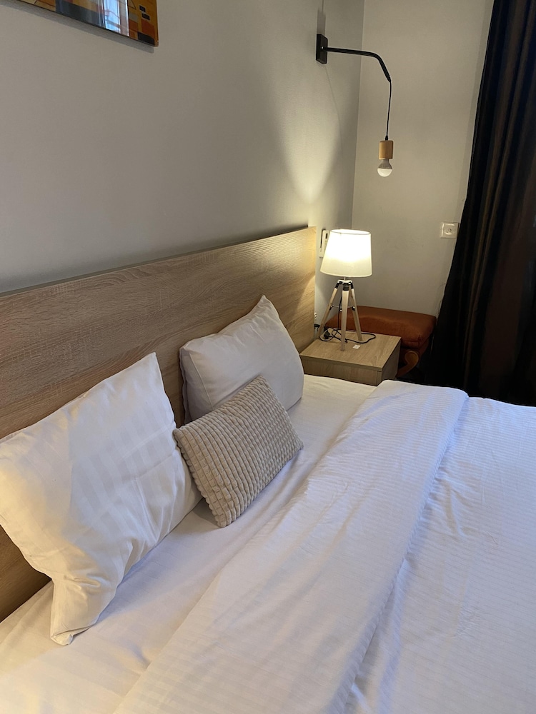 Standard Double or Twin Room, Balcony photo 1