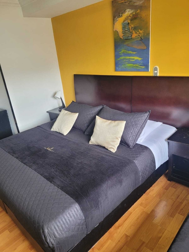 Basic Double Room