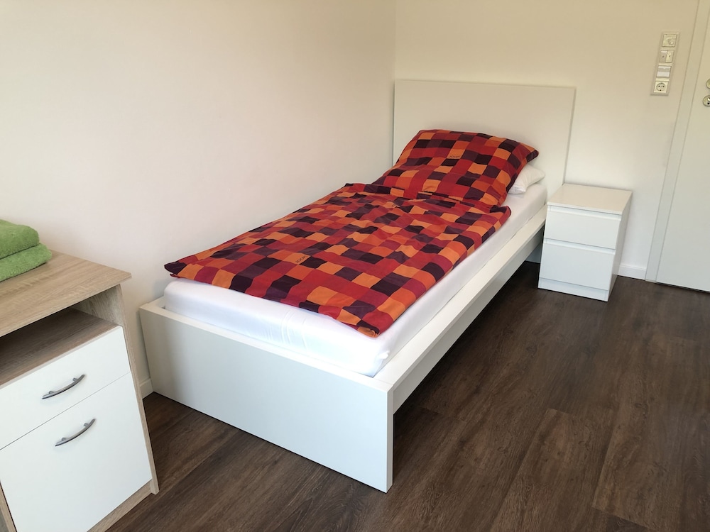 Economy Single Room, Shared Bathroom