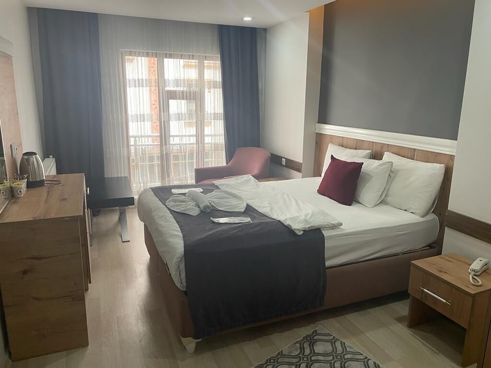 Family Suite (5 People) photo 1