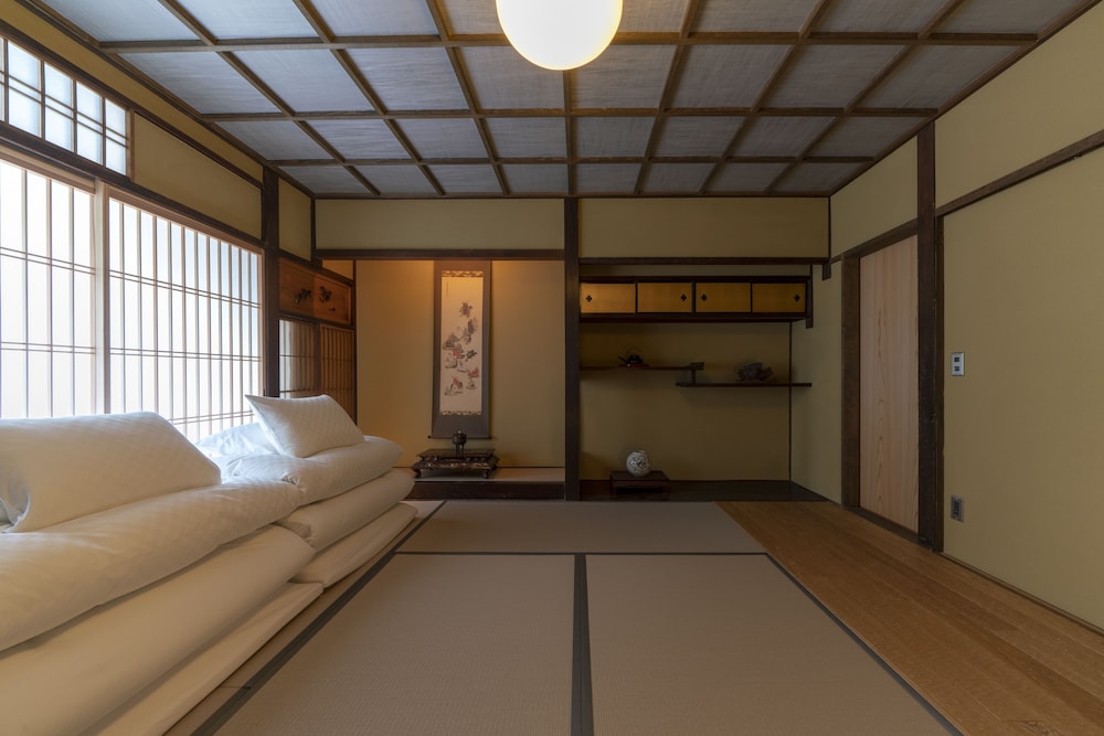 UME Japanese Suite photo 3