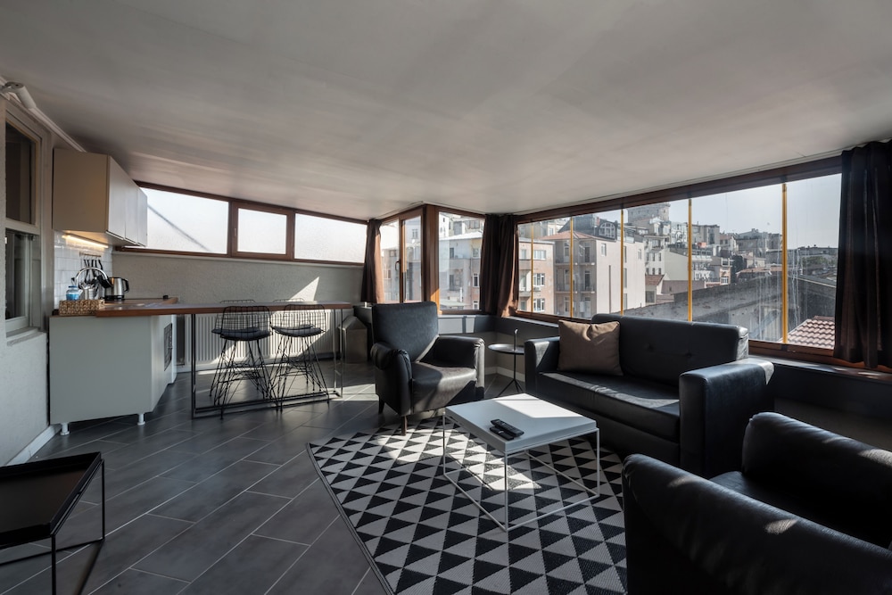 Panoramic Penthouse, City View photo 2