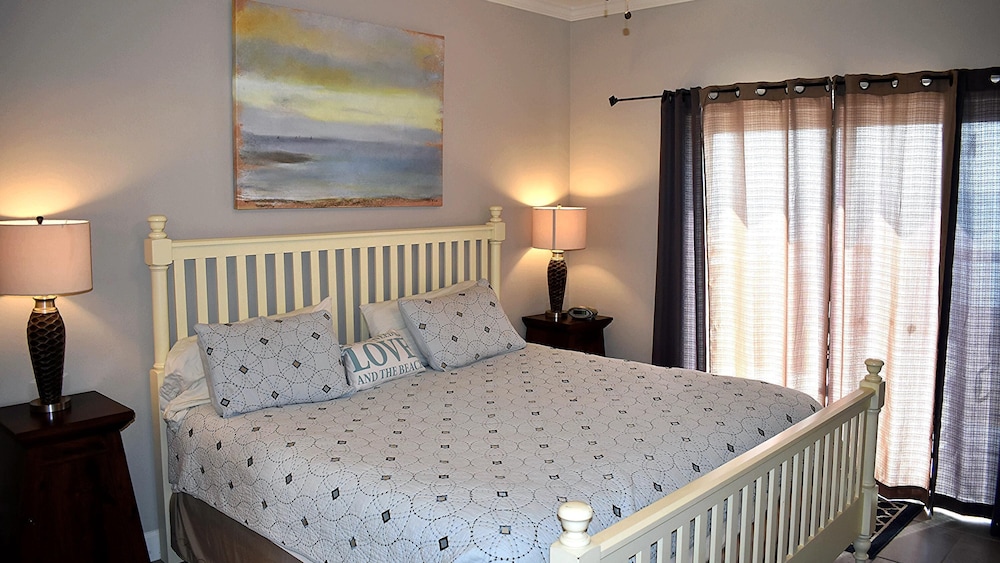House, Multiple Beds (Southern Breeze - 103 Vaca Ct) photo 3