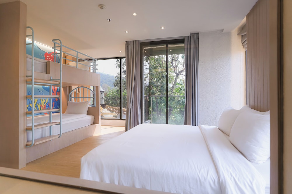 Superior Quadruple Room