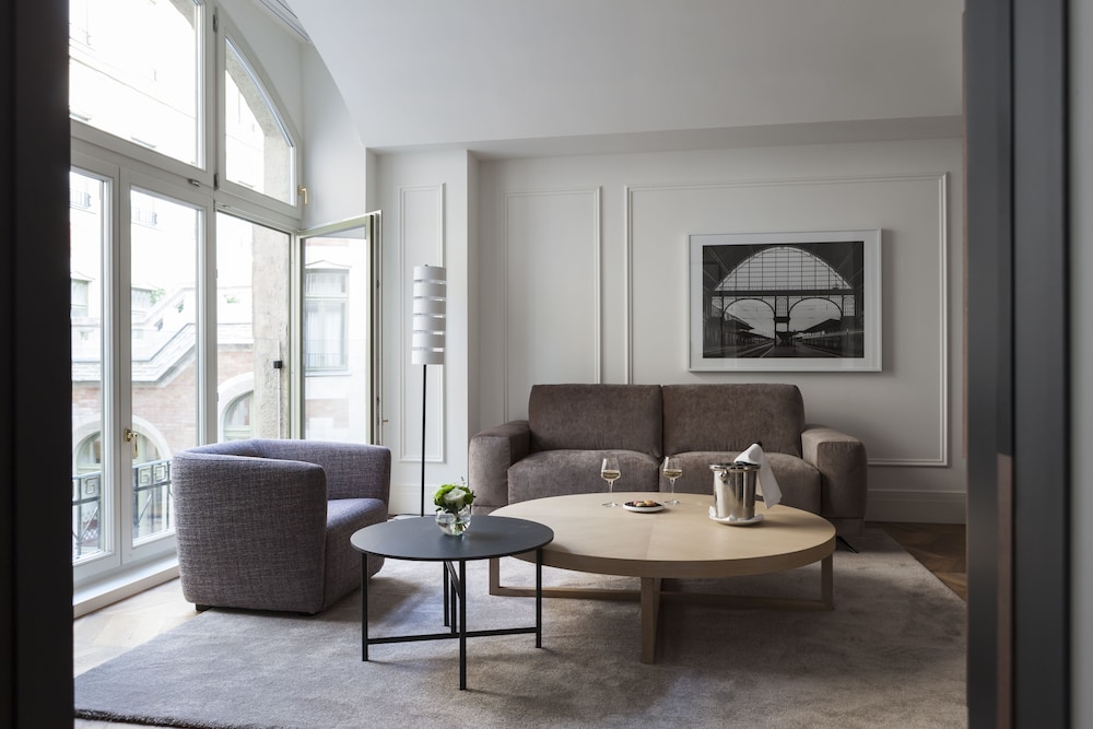 Deluxe Suite, Terrace