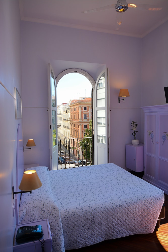 Panoramic Double or Twin Room, Balcony, City View photo 1