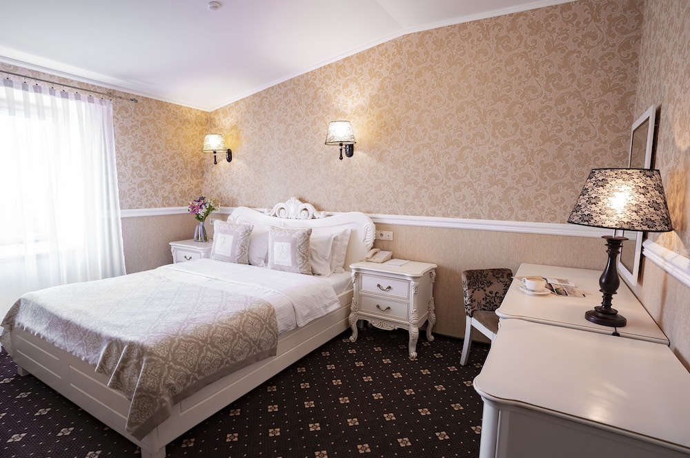 Standard Double Room, City View (For Disabled Guests)