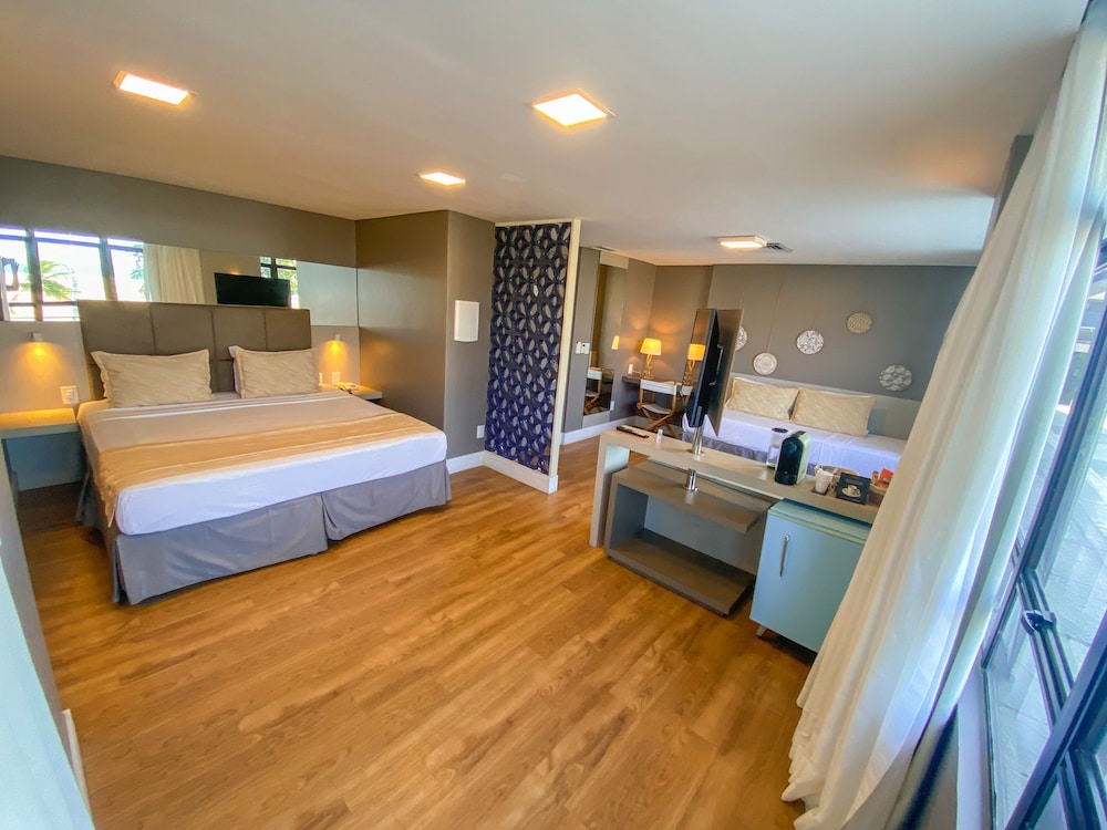 Suite, Sea Facing