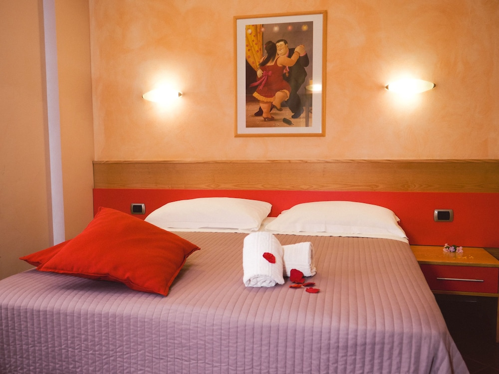 Triple Room - Photo 5