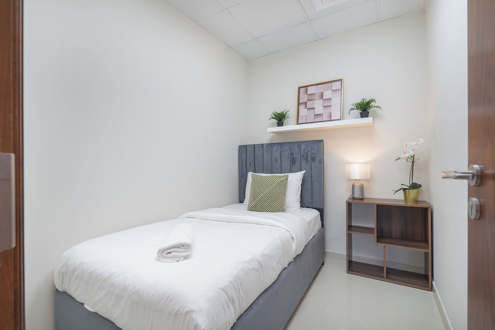 Executive Apartment, 3 Bedrooms, Balcony, City View