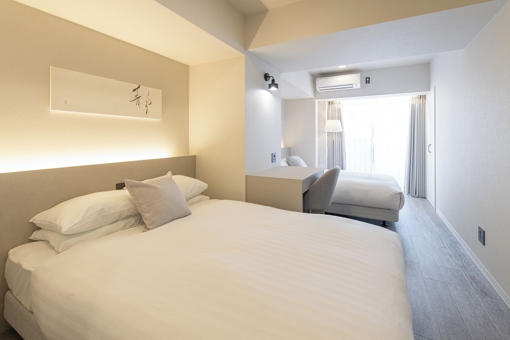 Executive Apartment, City View