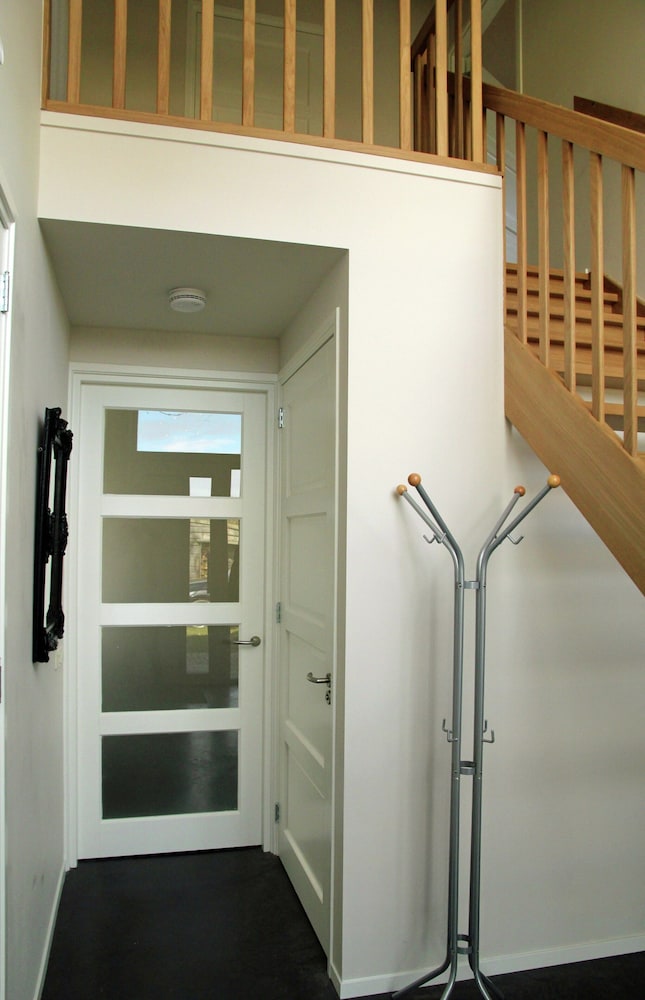 Villa photo 2