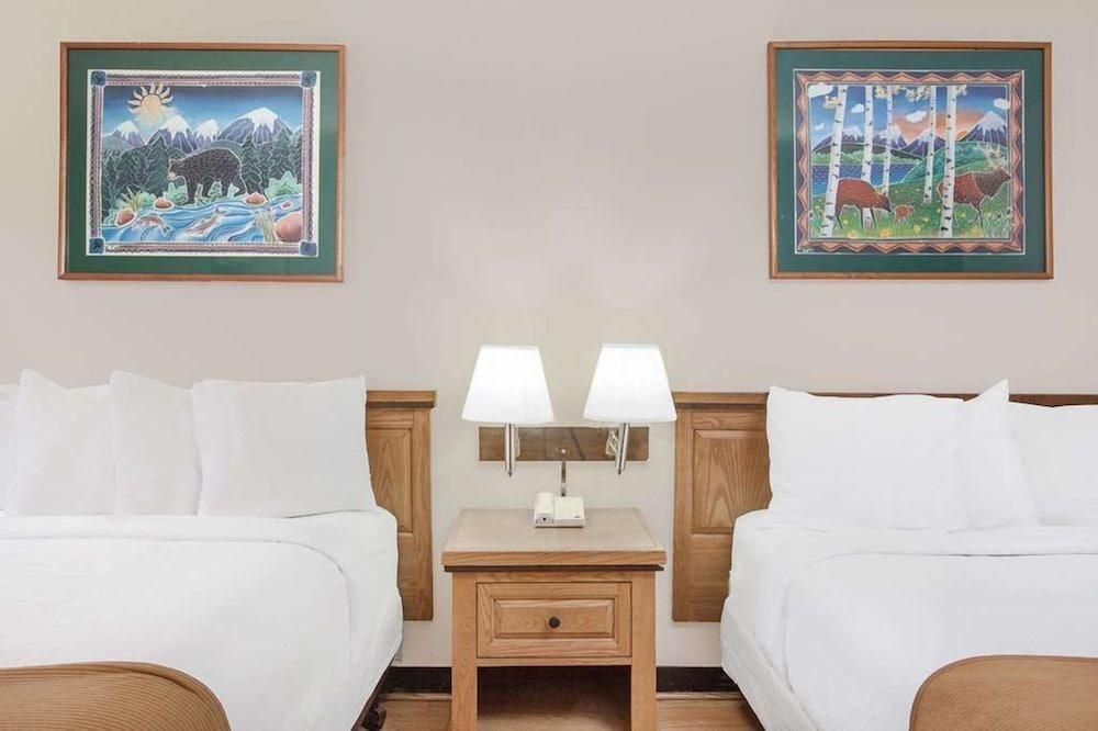 Room, 2 Double Beds, Non Smoking photo 2