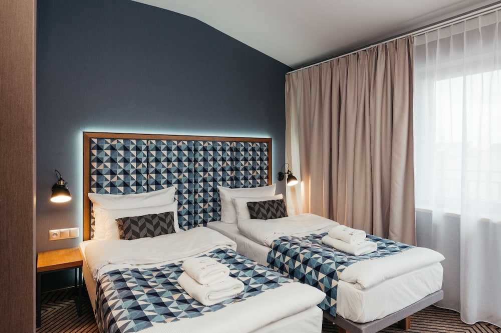 Comfort Double or Twin Room, Balcony photo 3
