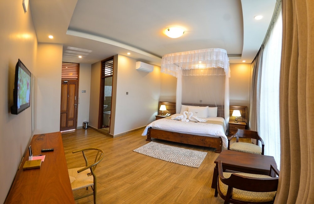 Executive Room