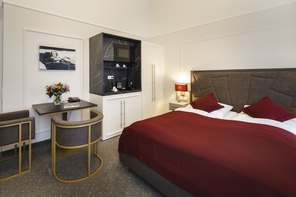 Business Double Room photo 1
