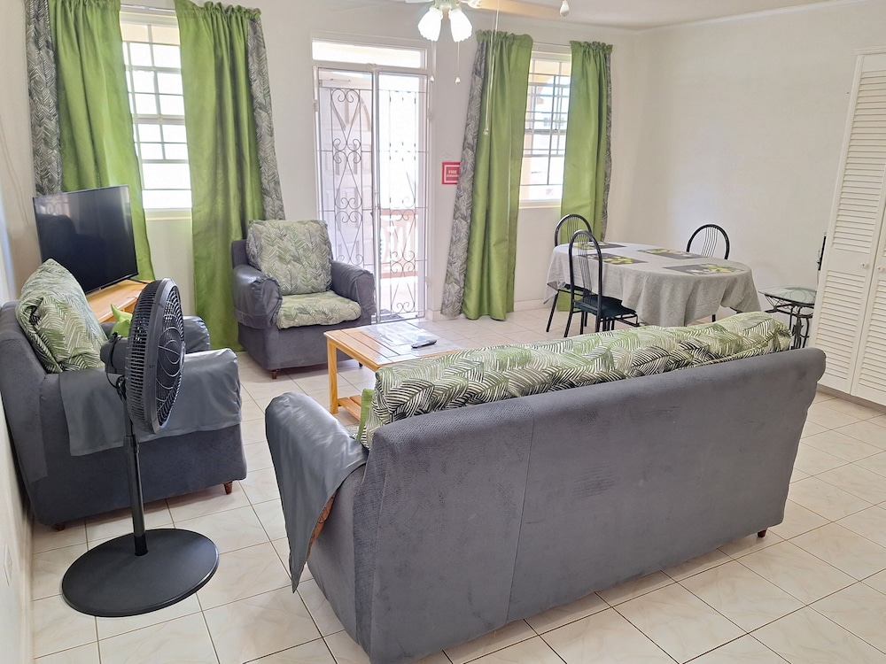 Deluxe Apartment (1 Bedroom) photo 2