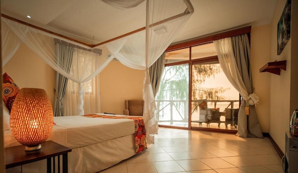 Comfort Double Room, Balcony, Garden View