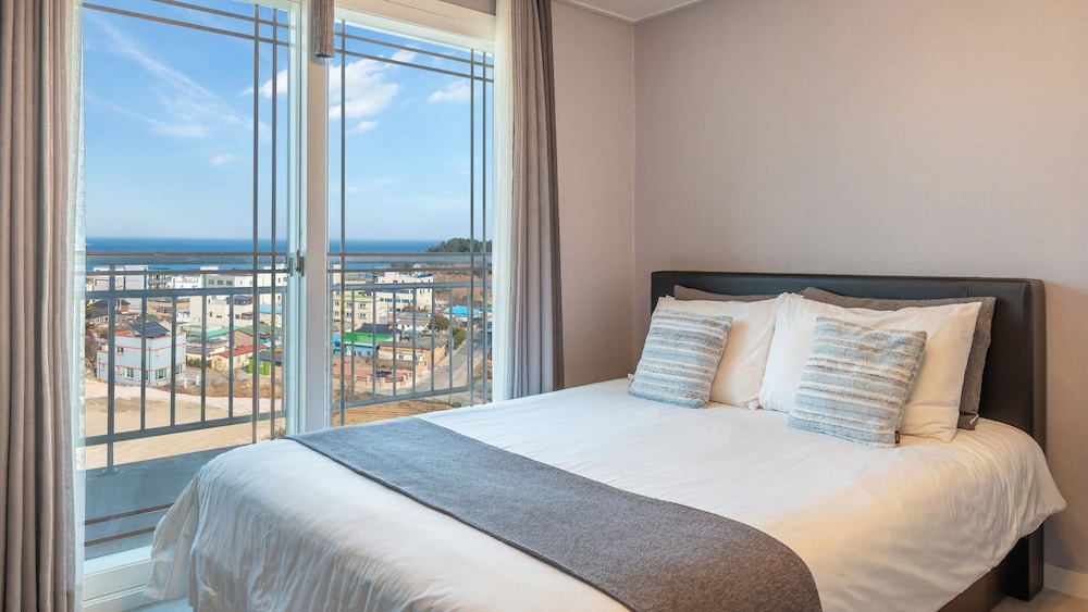 Basic Room, 1 Bedroom (room 303)