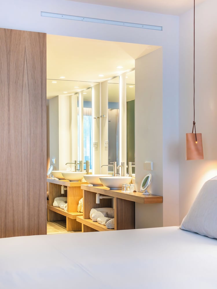 Junior Suite (Privilege) - Photo 10
