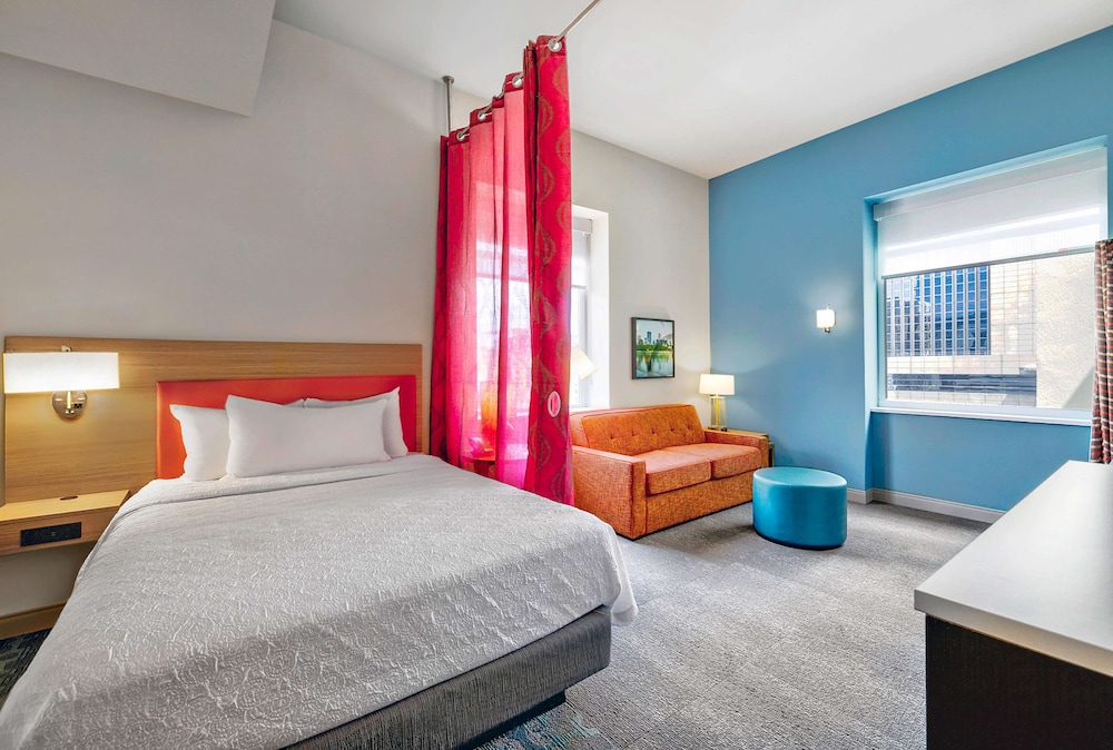 Room, 1 Queen Bed, Accessible, Non Smoking (3x3 Shower) - Photo 2