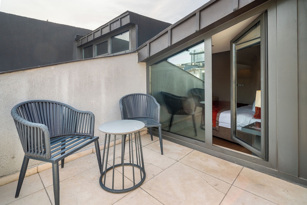 Studio, Terrace photo 2