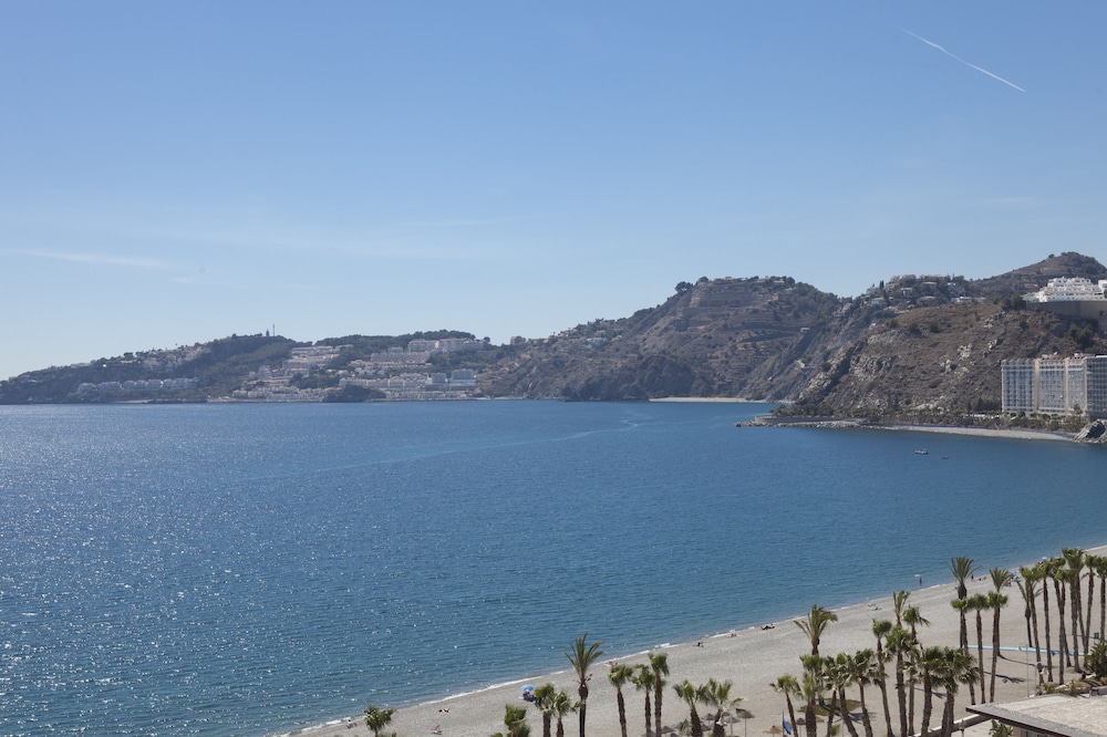 Double Room, Sea View - Photo 5