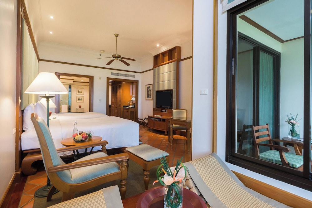 Room, 2 Double Beds, Garden View (Balcony) - Photo 3