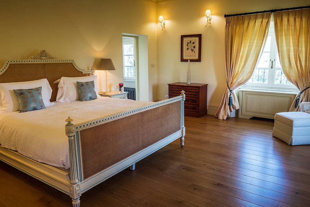 Deluxe Suite, Valley View