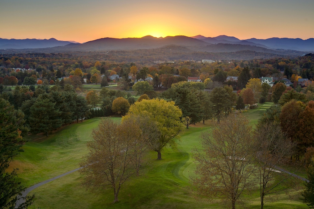 The Omni Grove Park Inn & Spa - Asheville, Photo 2