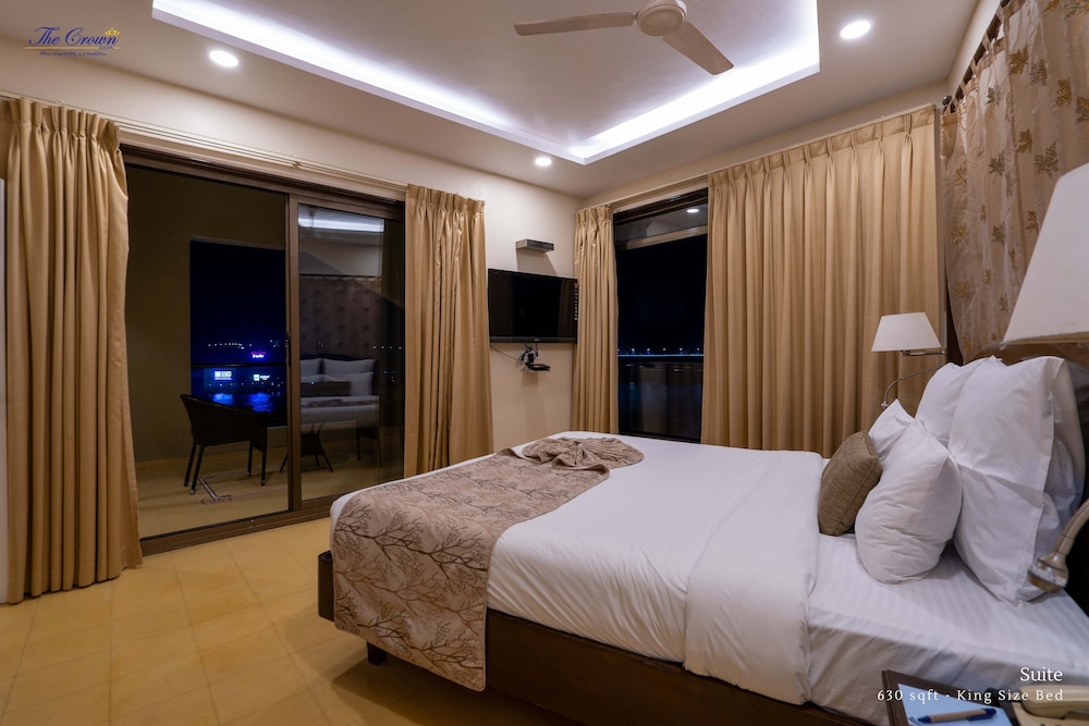 Suite - Photo 3