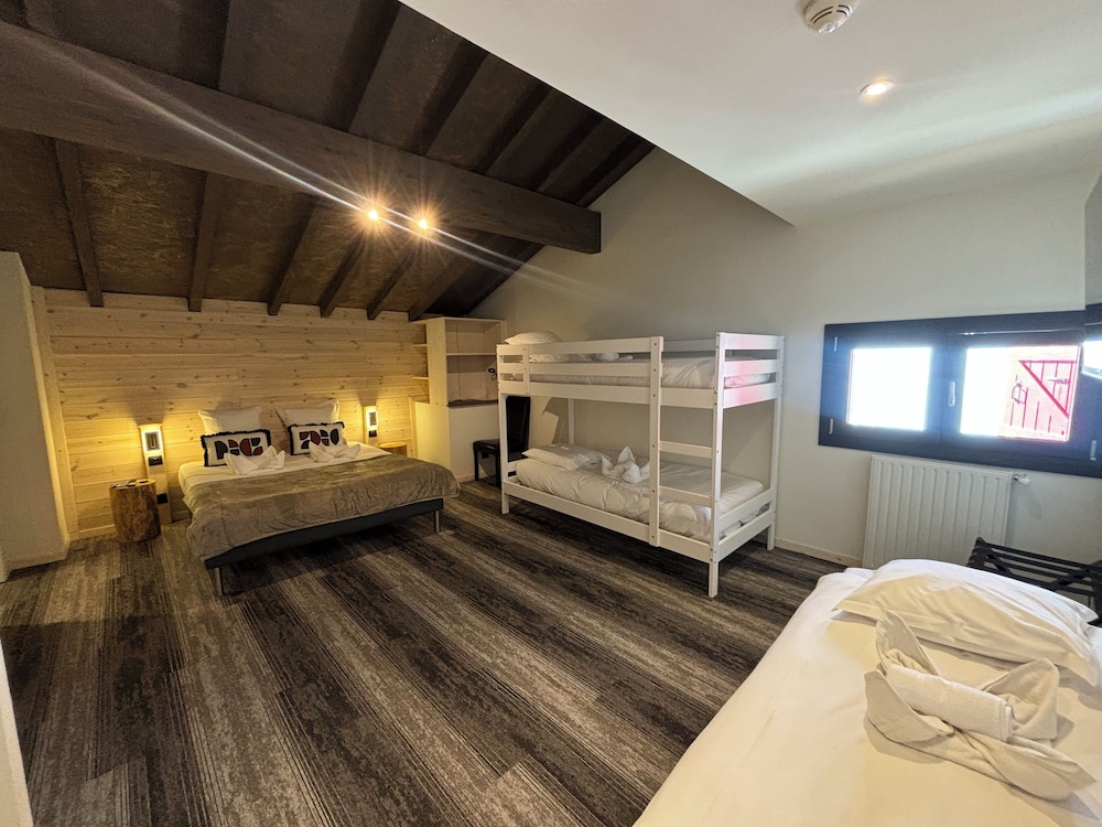 Family Room photo 1