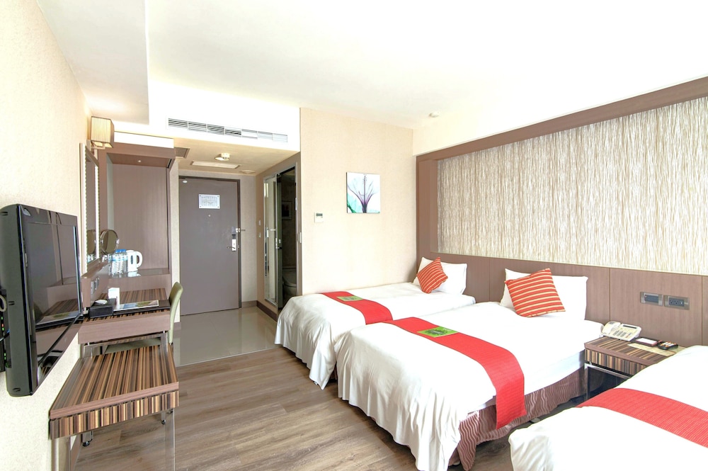 Deluxe Triple Room, 3 Twin Beds photo 1