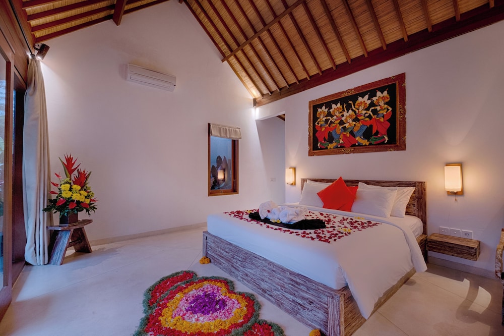 One Bedroom Pool View Villa
